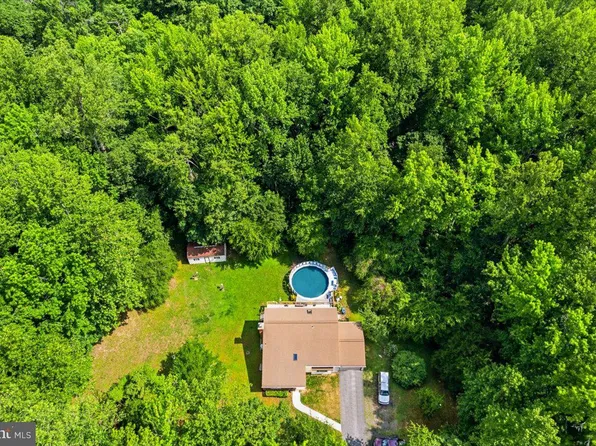 1400 Ponds Wood Rd, Huntingtown, MD 20639