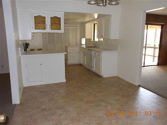 4th image of 2200 Shady Ln