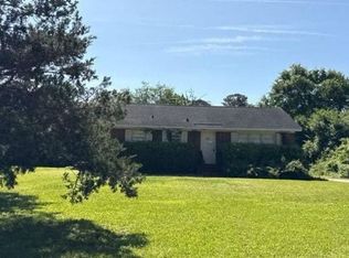 209 Diane Dr, Jacksonville, NC 28540