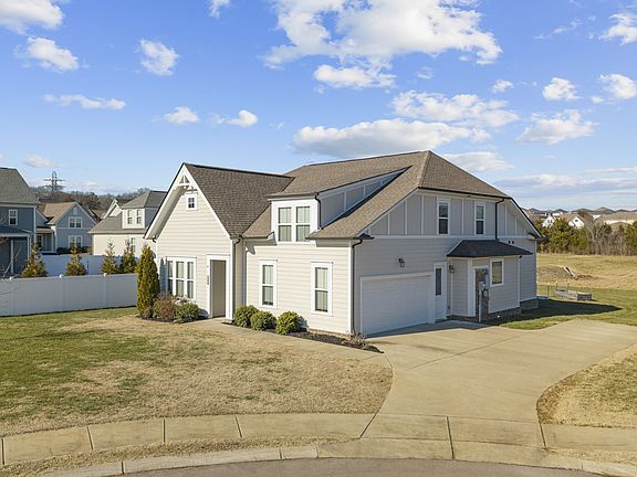 4th image of 23 Friary Ct