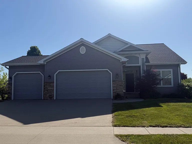3314 Cullen Dr — Photo 3