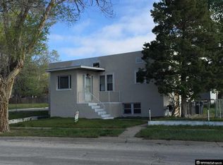 923 W Walnut St, Rawlins, WY 82301