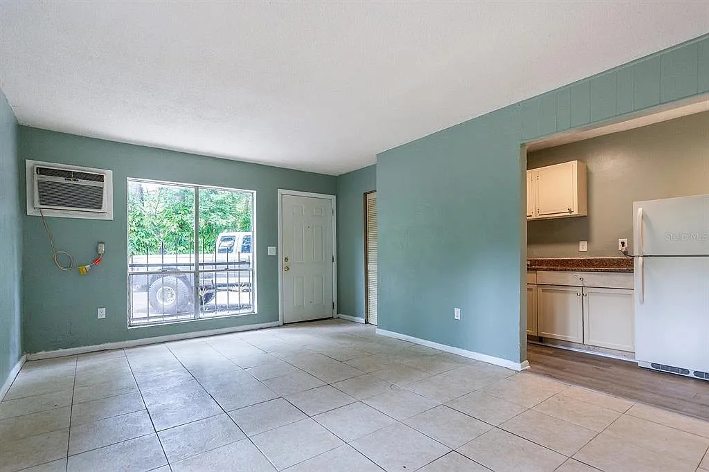 1 bed, 1.0 bath, 612 sqft, $900 — Photo 4