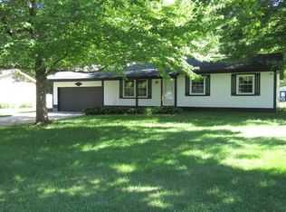 4290 Suttle Dr, Barberton, OH 44203