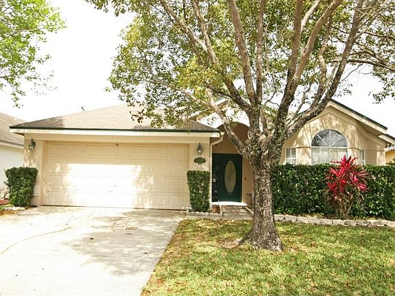 3rd image of 10261 Willowemac Ct
