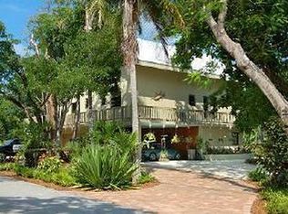 11 Coral Way, Key Largo, FL 33037