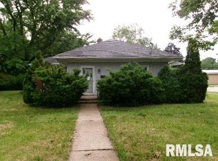 215 N Prairie St, Lacon, IL 61540