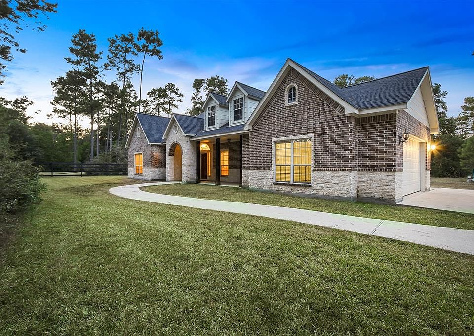 1st image of 17709 W Terrace Oaks Dr