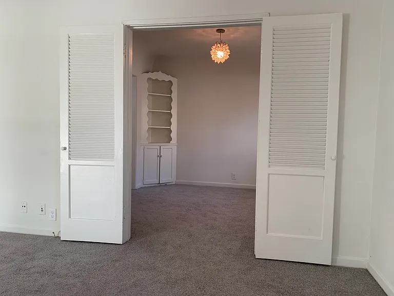 10724 Camarillo St #10726 — Photo 7