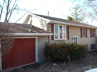 511 7th St, Springville, IA 52336