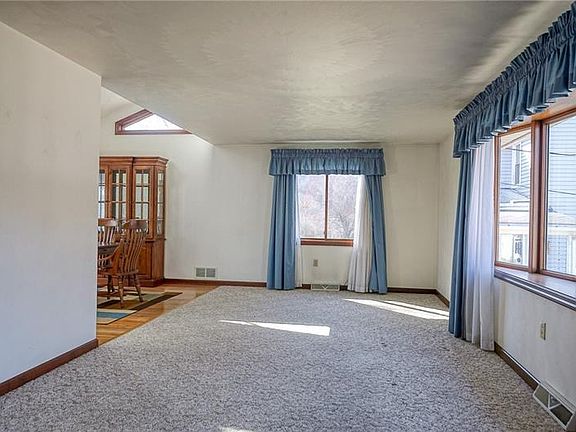 3rd image of 314 Pittsburgh St