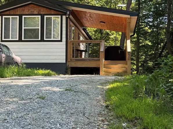 90 Monkey Face Ln, Bryson City, NC 28713