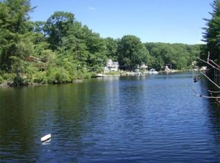 35 Beachview Dr, Winchendon, MA 01475