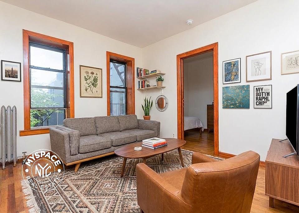 1st image of 322 Rodney St APT 17