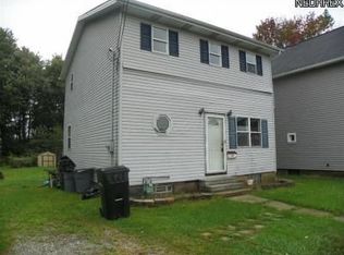 621 W River Rd N, Elyria, OH 44035