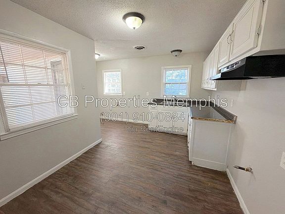 3rd image of 3224 Boxdale St