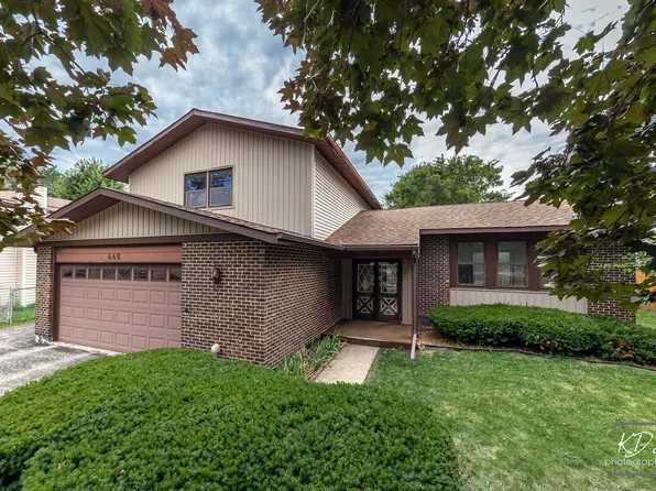 446 Galahad Rd, Bolingbrook, IL 60440