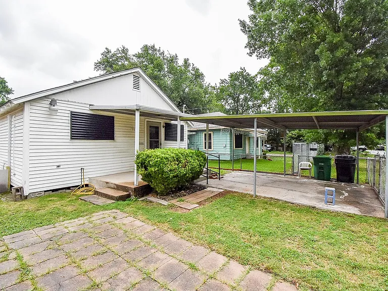 4021 Eddie St — Photo 1