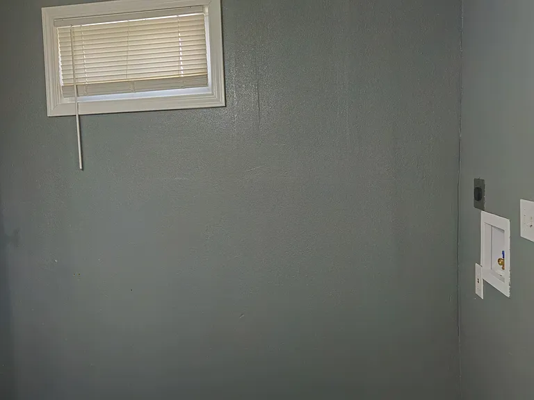 3001 Kensington Ave — Photo 13