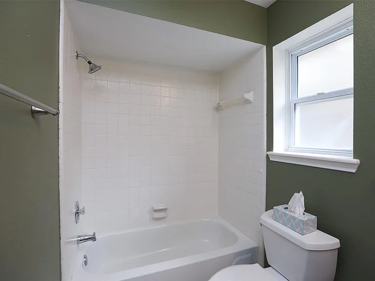 22815 Red River Dr — Photo 24