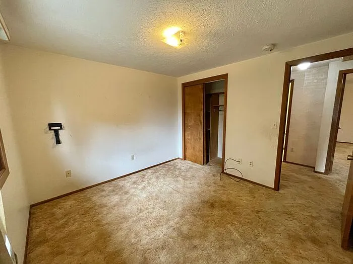 4808 N Franklin Ave — Photo 6