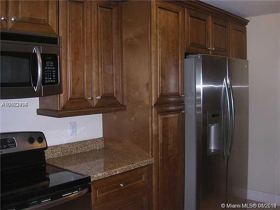 3rd image of 3706 Estepona Ave