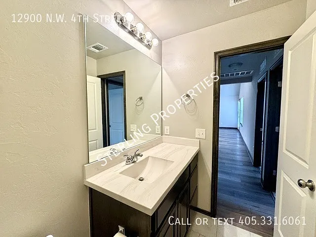 12900 NW 4th St — Photo 36