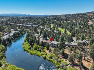 3182 Quiet River Ln, Bend, OR 97703