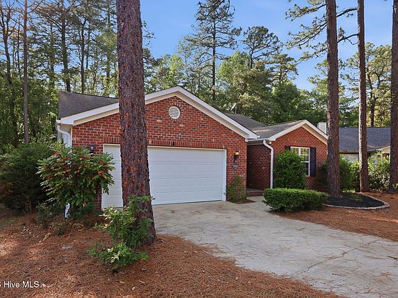 2nd image of 14 Juniper Ln