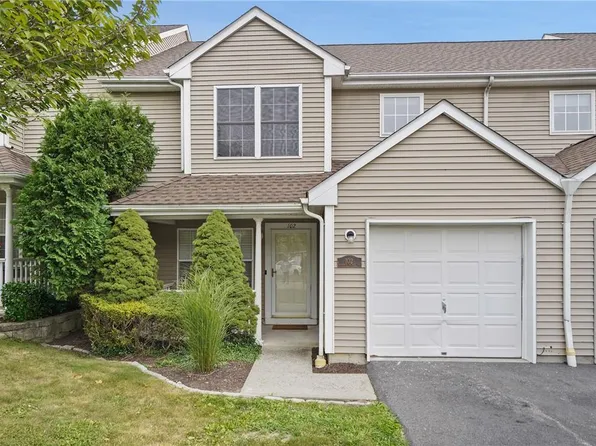 102 Sparrow Ridge Road #20C, Carmel, NY 10512