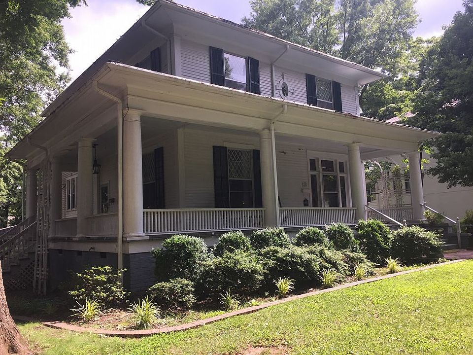 1st image of 439 Walker St
