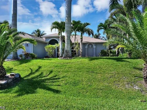 2000 NW 4th St, Cape Coral, FL 33993