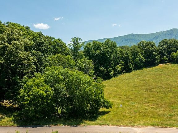 4th image of 40 Stonehenge Way Lot 40