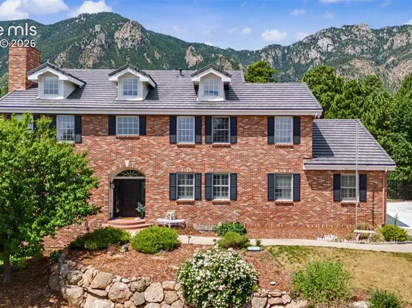 4930 Langdale Way, Colorado Springs, CO 80906