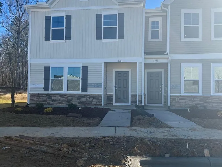 5383 Arkose Dr — Photo 1