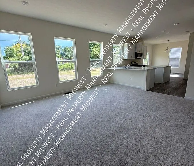 3072 Simpson Ct — Photo 6