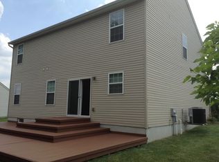 4268 Fox Ridge Dr, Batavia, OH 45103