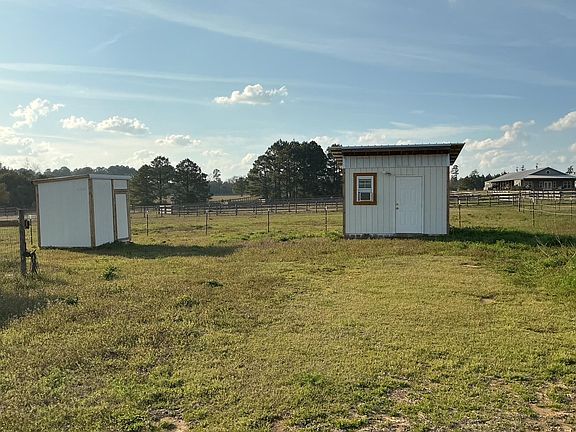 5th image of 1929 New Holland Rd