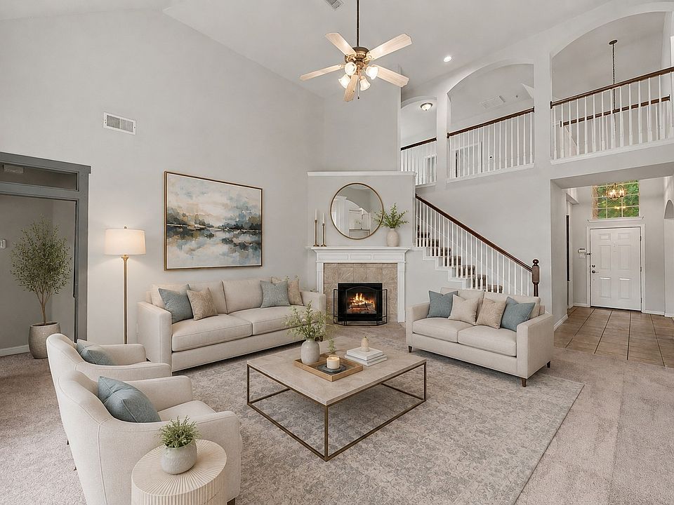 1st image of 4925 Giordano Way