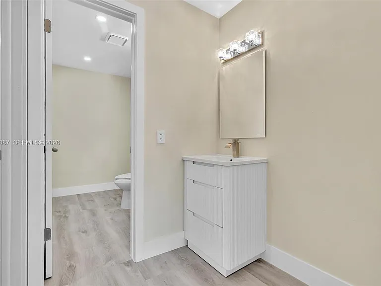 9124 Collins Ave #304 — Photo 18