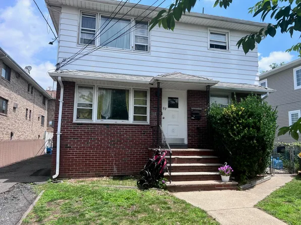 57 Chestnut St, Lodi, NJ 07644