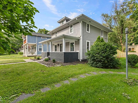 3rd image of 4836 Winthrop Ave