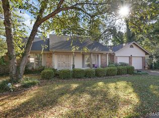 12874 Somerton Ridge Dr, Saint Louis, MO 63141