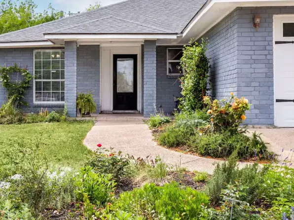 1303 General Bragg St, San Antonio, TX 78245