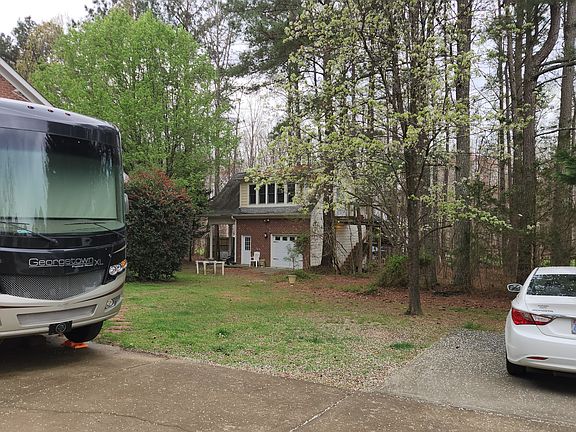 Dedicated Parking pad