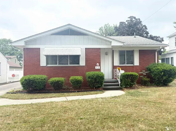 712 Wolverine Ave, Monroe, MI 48161