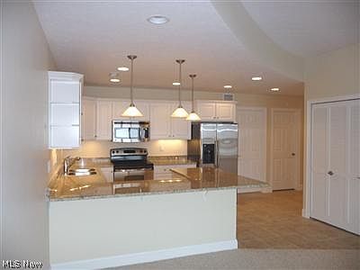 2nd image of 3075 Beach Towne Ct