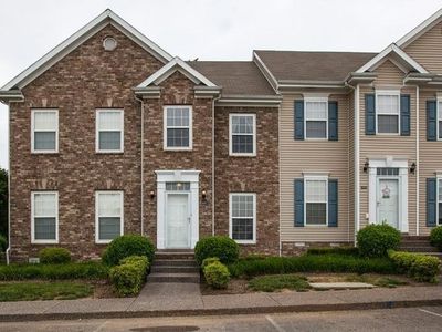 1037 McKenna Dr, Thompsons Station, TN, 37179