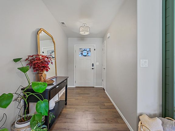 2nd image of 457 Lewis St