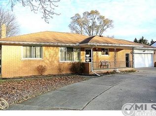 18256 Doris St, Livonia, MI 48152